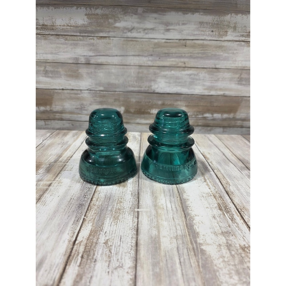Hemingray Aqua Blue Glass Insulators Set of 2 No 40 and No 42 Vintage USA READ‎